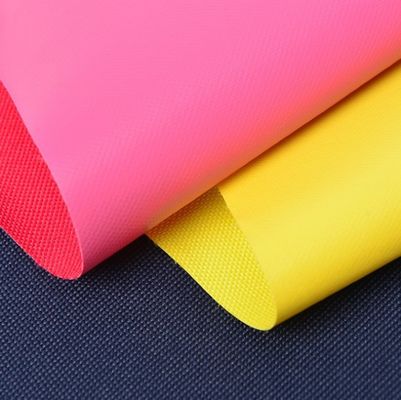 Wrinkle Resistant 300D Polyester Oxford Cloth Plain Pattern Highly Versatile