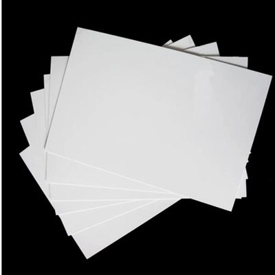 Feuille numérique PVC couleur personnalisée 0,31 mm d'épaisseur imperméable pour une reproduction des couleurs vives en impression