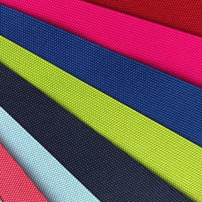 300 Denier Tissu polyester oxford résistant aux déchirures pour tentes de camping et équipements de plein air